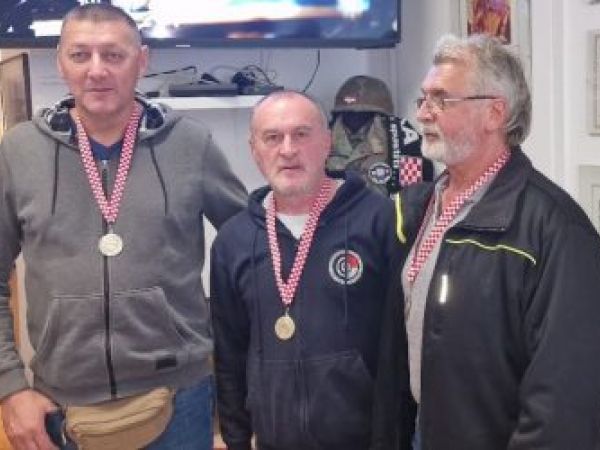 Strijelci iz Otočca ponovno osvajaju zlatne medalje