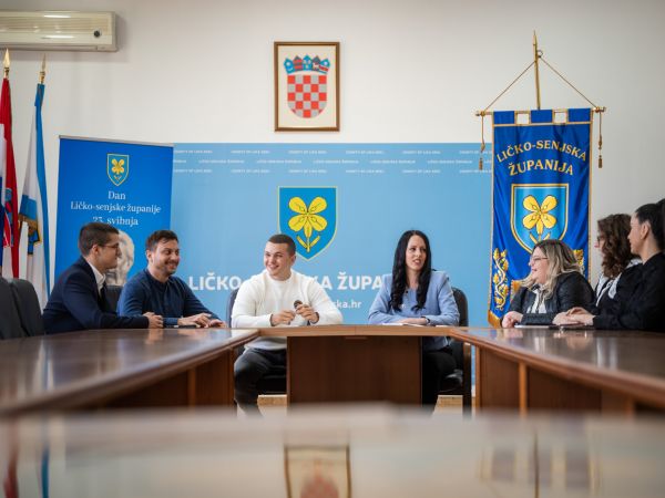 Održana 3. sjednica Savjeta mladih LSŽ: najavljeni budući projekti i aktivnosti Održana 3. sjednica Savjeta mladih LSŽ: najavljeni budući projekti i aktivnosti
