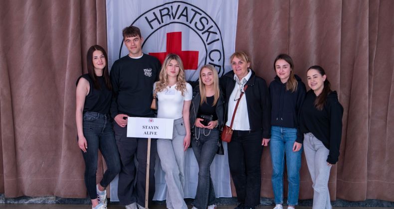 Najbolje iz Like - Mladi iz Gospića pobijedili na natjecanju Crvenog križa dviju županija