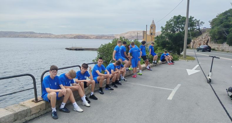 Najbolje iz Like - Mladi nogometaši NK Gospić ’91 trenirali u Karlobagu