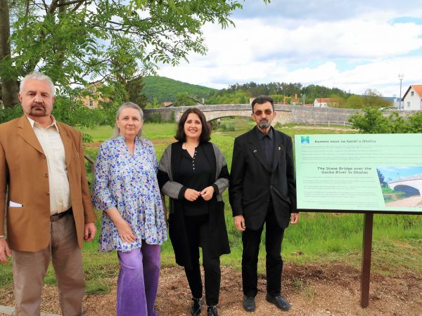Otkrivanjem spomen-ploče obilježena 150. obljetnica kamenog mosta na Gacki