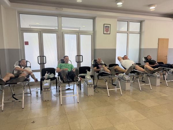Velik odaziv na akciju dobrovoljnog darivanja krvi u Gospiću