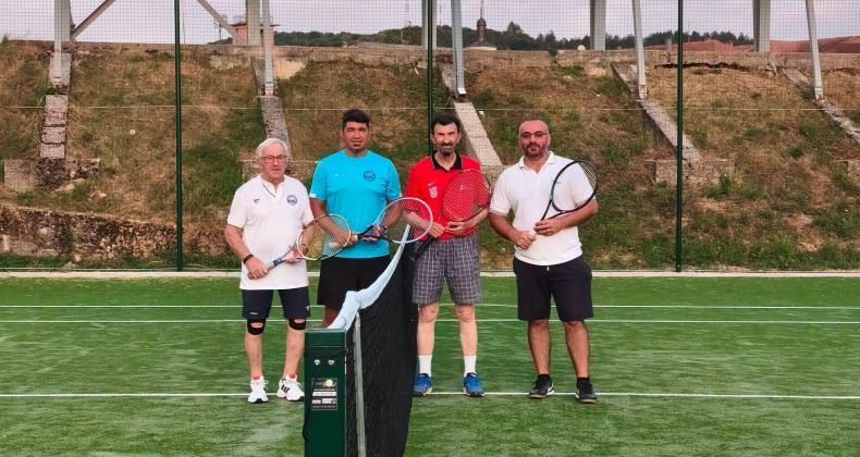 Najbolje iz Like - Tenis se vratio u Otočac: Tenisači Otočca i Ogulina odmjerili snage u prijateljskom druženju