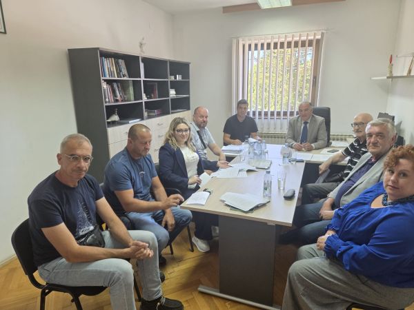 Općina Lovinac ulaže u očuvanje kulturne baštine: Potpisan ugovor za obnovu šterne u Smokriću Općina Lovinac ulaže u očuvanje kulturne baštine: Potpisan ugovor za obnovu šterne u Smokriću