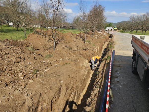 [FOTO] Započela izgradnja vodoopskrbnog cjevovoda na području Lovinca u vrijednosti 860 tisuća eura