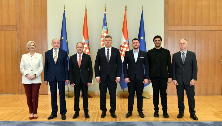 Ured predsjednika Republike Hrvatske / Tomislav Bušljeta