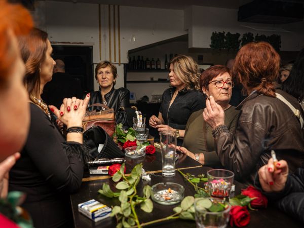 Fotke koje vraćaju u 80-e! Pogledajte kako je izgledala najluđa disko večer u Gospiću!