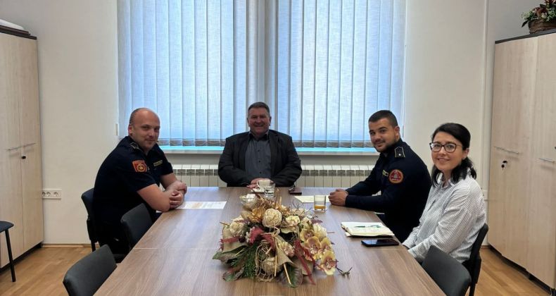 Najbolje iz Like - DVD Brinje na prijemu kod načelnika Fumića povodom Mjeseca zaštite od požara