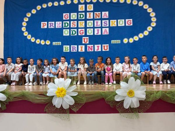 Dječji vrtić “Tratinčica“ Brinje proslavio Dan vrtića i 40 godina predškolskog odgoja Dječji vrtić “Tratinčica“ Brinje proslavio Dan vrtića i 40 godina predškolskog odgoja