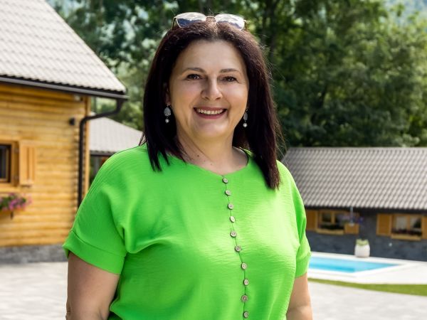 Intervju: Jasna Colnar moderno i ruralno savršeno spaja u kući za odmor