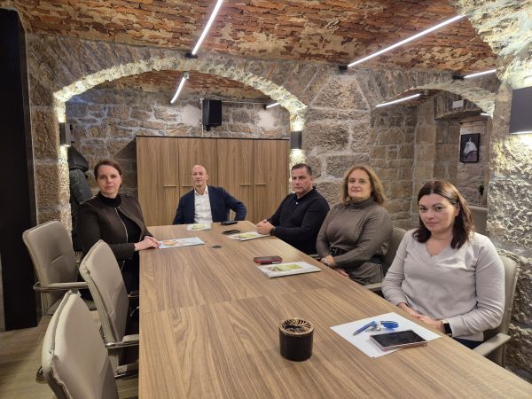 U Ličko-senjskoj županiji predstavljena publikacija “Zbornik sažetaka 3. Kongresa eko i održivog turizma“ U Ličko-senjskoj županiji predstavljena publikacija “Zbornik sažetaka 3. Kongresa eko i održivog turizma“