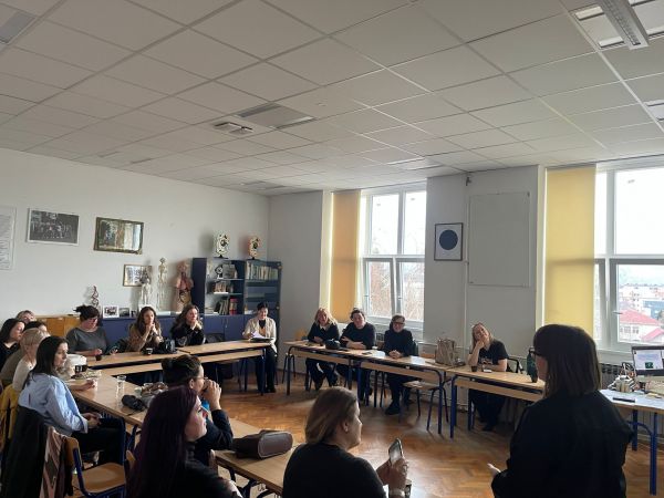 Gimnazija Gospić domaćin međužupanijskog stručnog skupa o klimatskim promjenama Gimnazija Gospić domaćin međužupanijskog stručnog skupa o klimatskim promjenama