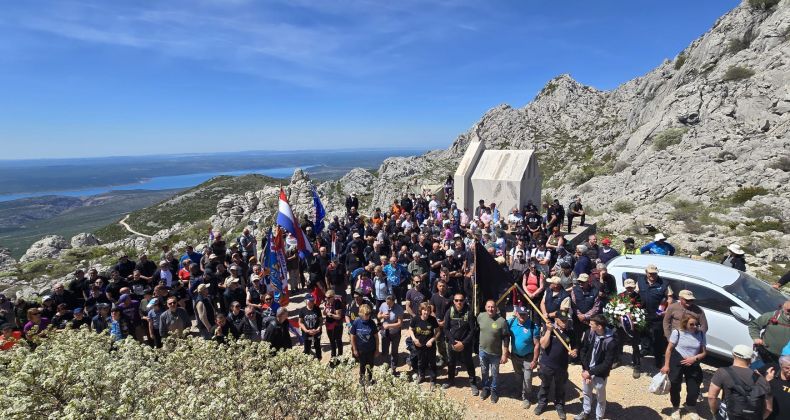 Najbolje iz Like - U čast Gavranu: 350 sudionika hodalo Majstorskom cestom