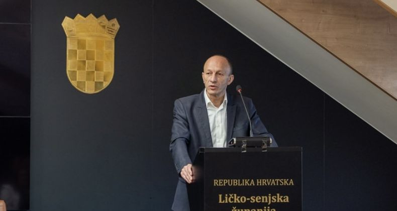 Najbolje iz Like - Župan Petry o grafitu u Gospiću: “Nećemo tolerirati širenje mržnje i provokacija”