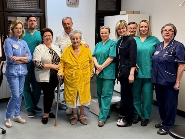 U Općoj bolnici Gospić uspješno odstranjen tumor jajnika težak 36,5 kilograma U Općoj bolnici Gospić uspješno odstranjen tumor jajnika težak 36,5 kilograma