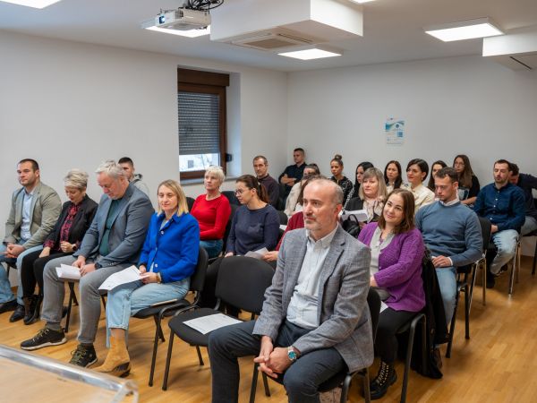 FOTO / U Gospiću održana završna konferencija Projekta SFERA
