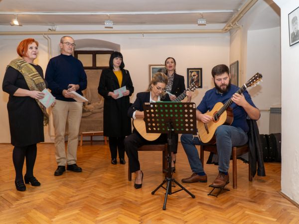 Zamjenica gradonačelnika Kristina Prša otvorila izložbu LU Lika posvećenu desetogodišnjem djelovanju Zamjenica gradonačelnika Kristina Prša otvorila izložbu LU Lika posvećenu desetogodišnjem djelovanju