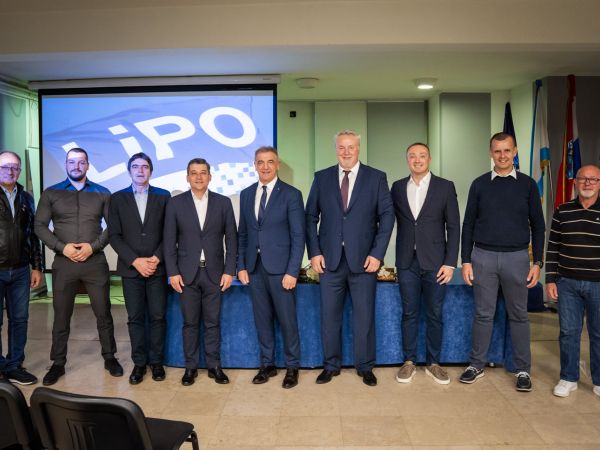 Stranka LiPO predstavila kandidate i najavila podršku Danijelu Tušaku i Goranu Bukovcu na lokalnim izborima Stranka LiPO predstavila kandidate i najavila podršku Danijelu Tušaku i Goranu Bukovcu na lokalnim izborima