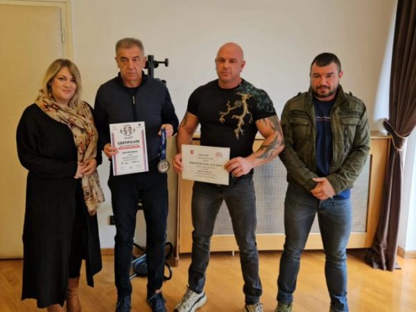 Srebrni sa svjetskog prvenstva Marijo Rukavina Rux primljen kod gradonačelnika Milinovića