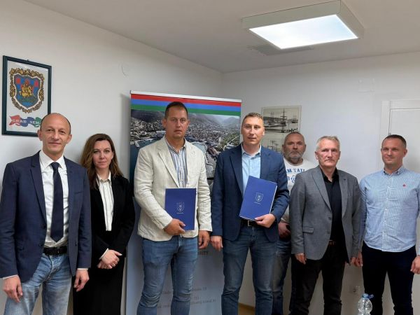 U Senju potpisan ugovor vrijedan više od milijun eura za sanaciju lukobrana sv. Marija