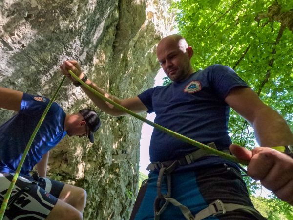Biciklom od Otočca do Slovenije, a zatim na stijenu – dvije avanture članova Annapurne Biciklom od Otočca do Slovenije, a zatim na stijenu – dvije avanture članova Annapurne