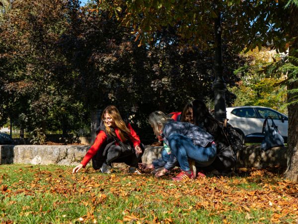 [GALERIJA SLIKA] Jesen stigla i u gradski park Kolakovac