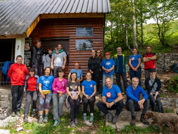 FOTO / Spomen ploča Ivanu Gojtanu u organizaciji Rotary kluba Gospić