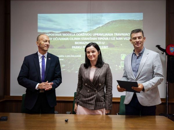 Više od 2,1 milijun eura Parku prirode Velebit za očuvanje travnjaka i bioraznolikosti