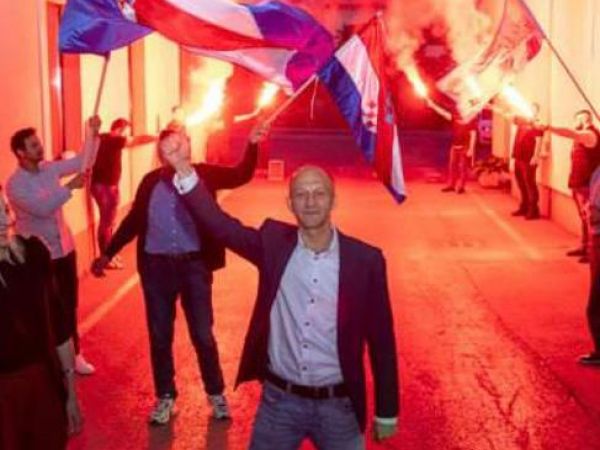 Ernest Petry ponovno izabran za predsjednika ličko-senjskog HDZ-a, jedne od najjačih utvrda stranke u državi Ernest Petry ponovno izabran za predsjednika ličko-senjskog HDZ-a, jedne od najjačih utvrda stranke u državi