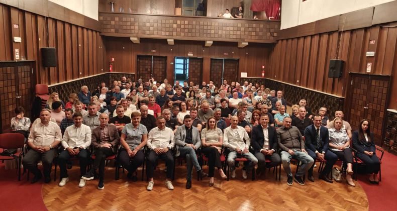 Najbolje iz Like - Gradska organizacija HDZ-a Gospića predstavila kandidate za 20 mjesnih odbora: „Zajedno do pobjede“