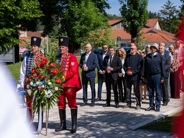 U Otočcu započelo obilježavanje Dana državnosti