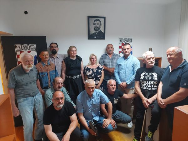 Pravaši u Gospiću obilježili 165. obljetnicu osnutka Hrvatske stranke prava