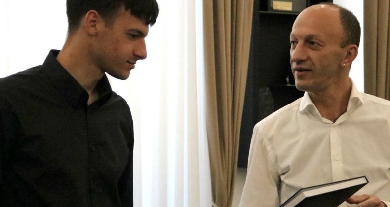 Najbolje iz Like - Župan Ernest Petry primio državnog prvaka WorldSkills Croatia 2026 Antonija Šporčića
