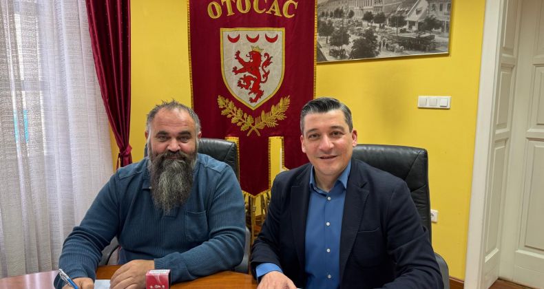 Najbolje iz Like - Otočac dobiva sklonište za pse: Grad potpisao ugovor vrijedan 74.737 eura