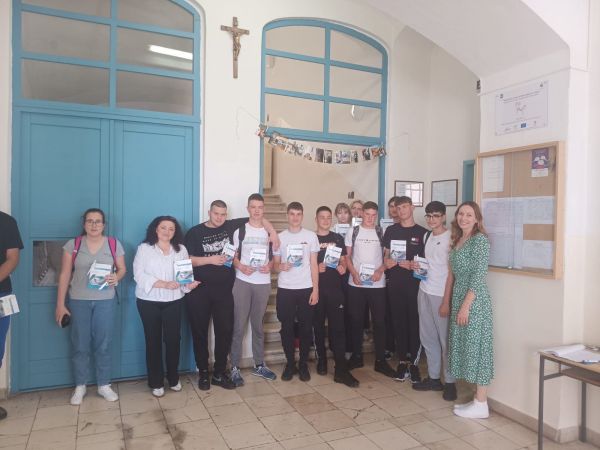Veleučilište “Nikola Tesla” nastavilo s promocijom studijskih programa – održana promocija u Senju Veleučilište “Nikola Tesla” nastavilo s promocijom studijskih programa – održana promocija u Senju