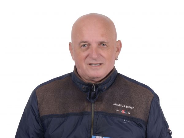 Danko Ivšinović u zborniku hrvatskiih i čeških aforista “Otisci Vedrine” Danko Ivšinović u zborniku hrvatskiih i čeških aforista “Otisci Vedrine”