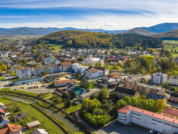Iskrene čestitke župana Ernesta Petryja povodom Dana grada Otočca Iskrene čestitke župana Ernesta Petryja povodom Dana grada Otočca