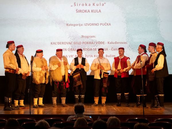 Najljepši glasovi Like okupljeni na Smotri malih vokalnih sastava Otočac 2026