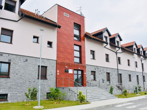 Sutra je zadnje predavanje Poduzetničke akademije za sadašnje i buduće poduzetnike Sutra je zadnje predavanje Poduzetničke akademije za sadašnje i buduće poduzetnike