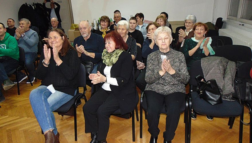Zavičajni klub Stajnica