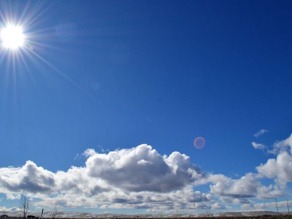 Danas sunčano i vrlo toplo, temperature do 33 stupnja