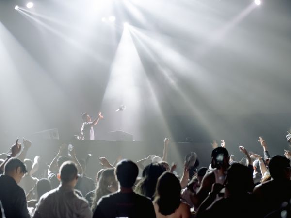 Proslava blagdana sv. Roka u Perušiću uz koncert Ivana Zaka i Slavoniju band Proslava blagdana sv. Roka u Perušiću uz koncert Ivana Zaka i Slavoniju band