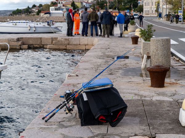 Lignjolov u Karlobagu – proslava Dana Općine uz more i dobru zabavu Lignjolov u Karlobagu – proslava Dana Općine uz more i dobru zabavu