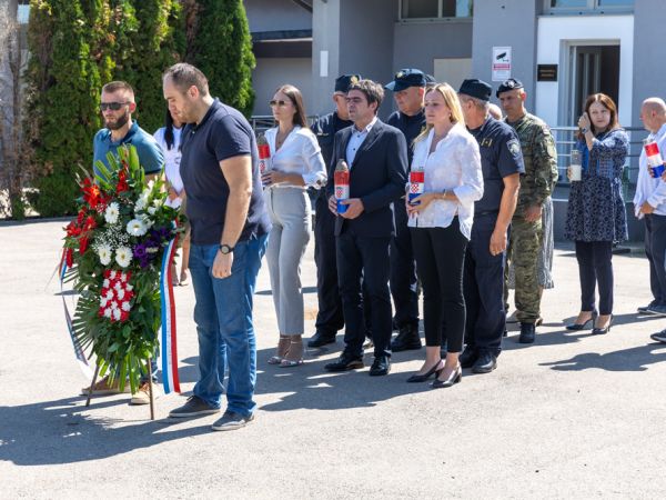 U Gospiću obilježen Dan sjećanja na žrtve totalitarnih i autoritarnih režima