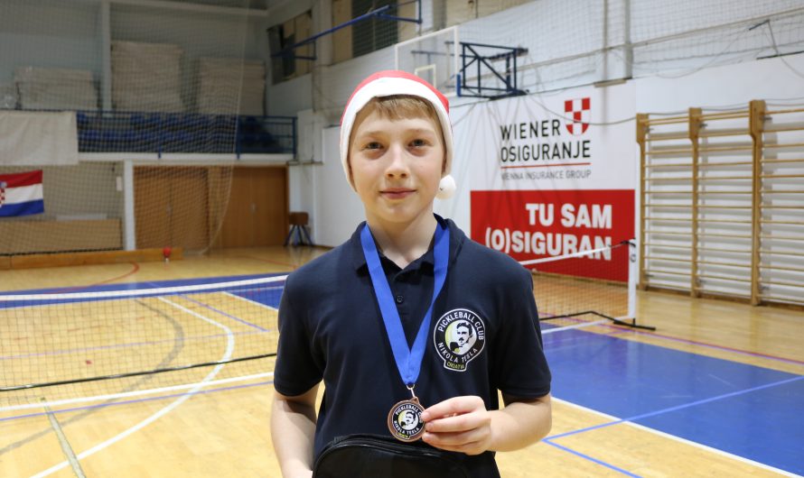 12-godišnji Gospićanin Milan Pintar osvojio broncu na Pickleball Christmas eventu