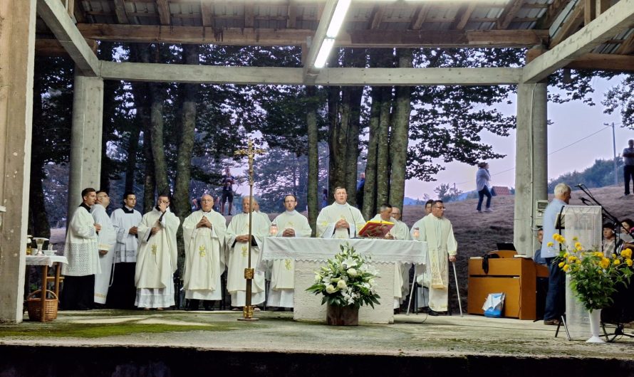 Uočnica proslave Velike Gospe na Krasnom