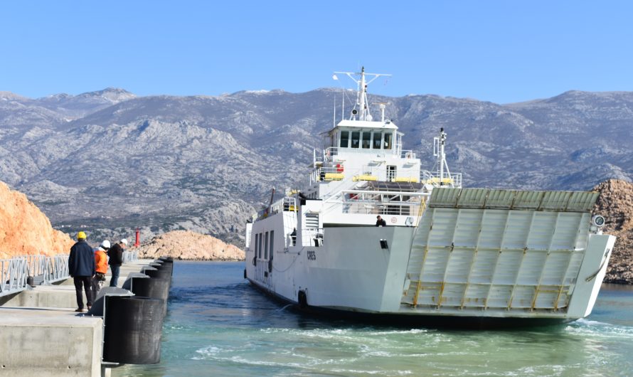 Paška trajektna luka Žigljen s novim rampama zasjala u punom sjaju