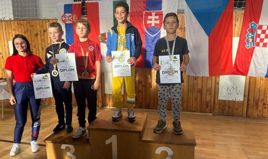 Mladi hrvači iz Gospića osvojili četiri medalje na Memorijalnom turniru u Slovačkoj