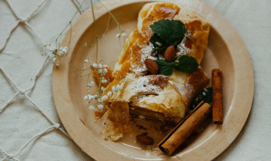 Bakina štrudla od jabuka – donosimo odličan recept za tmurne jesenske dane